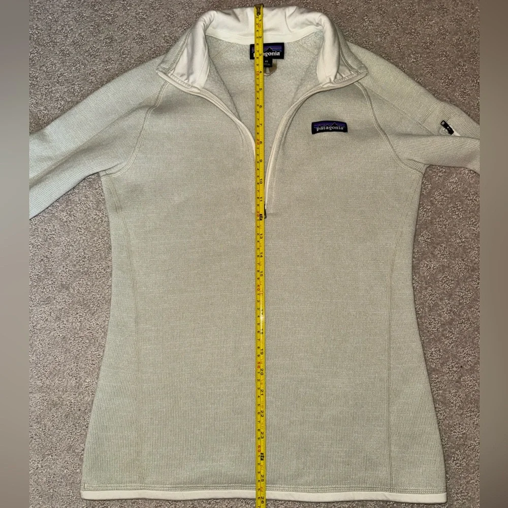 Patagonia Beige Better Sweater 1/4 Zip Preppy Outdoor Cold Weather Sport Ski